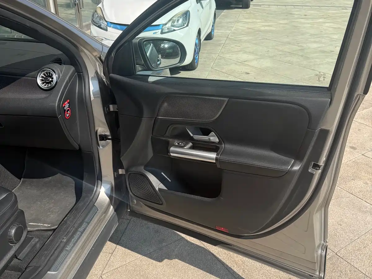 Mercedes-Benz EQA 2022 2022 EQA 260