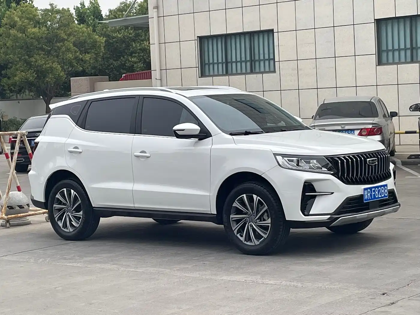 GEELY VISION X6