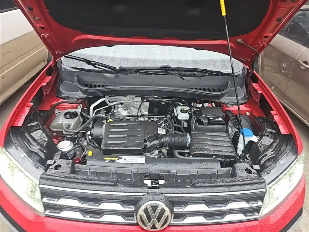 Volkswagen T-Cross 2019 1.5L Automatic Comfort Edition фото 19