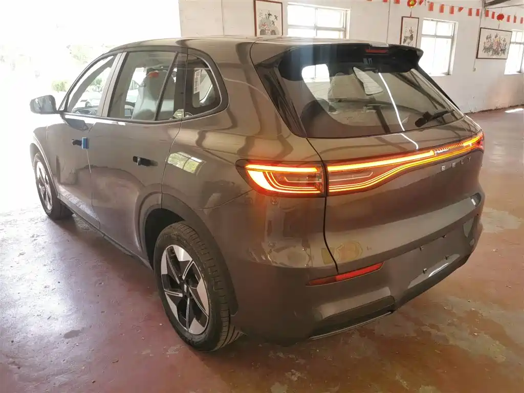 Geely Galaxy Galaxy E5 2026 530km Voyager Edition фото 5