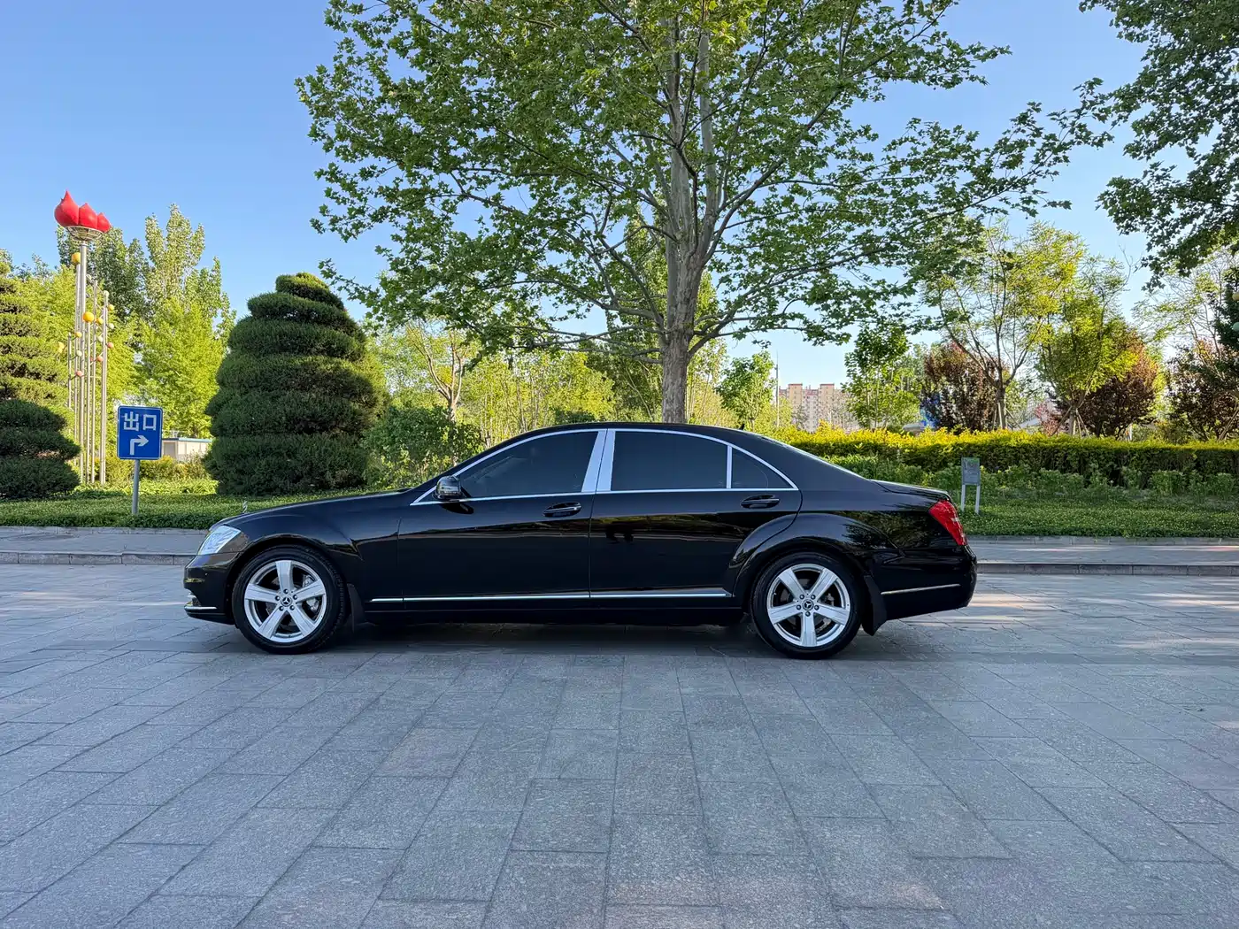 Mercedes-Benz S-Class 2010 S 300 L Premium фото 4