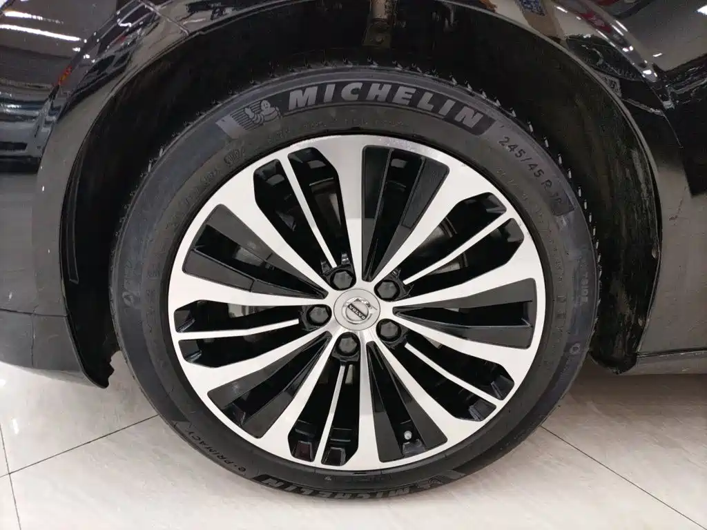 Volvo S90 2025 2025 B5 Zhiyi Luxury Edition