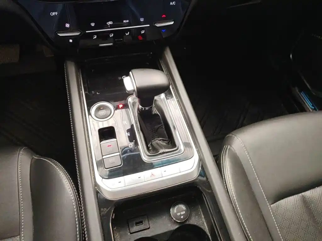 Jetour X90 2019 2019 1.5T Auto Luxury 6-seater China V