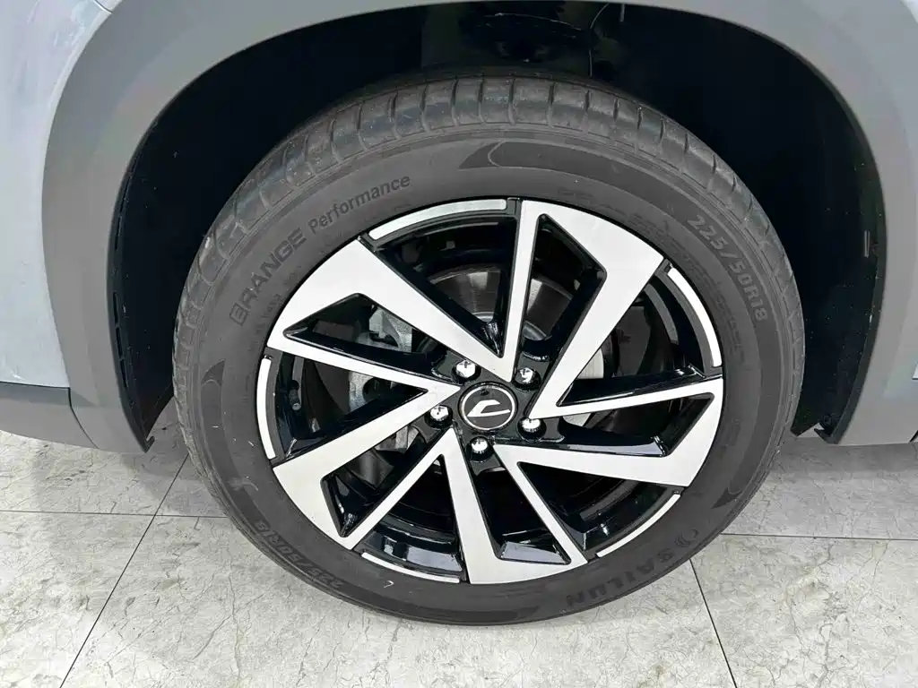 Jetta VS8 2026 2025 Base