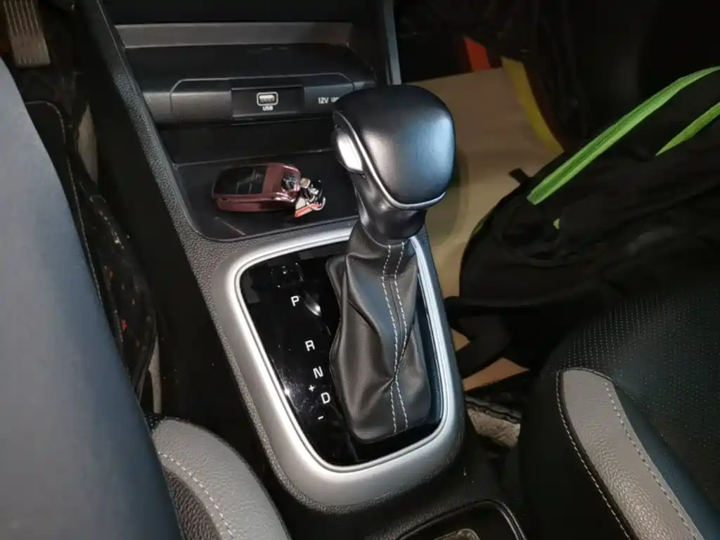 Photo 14 - Kia KX1