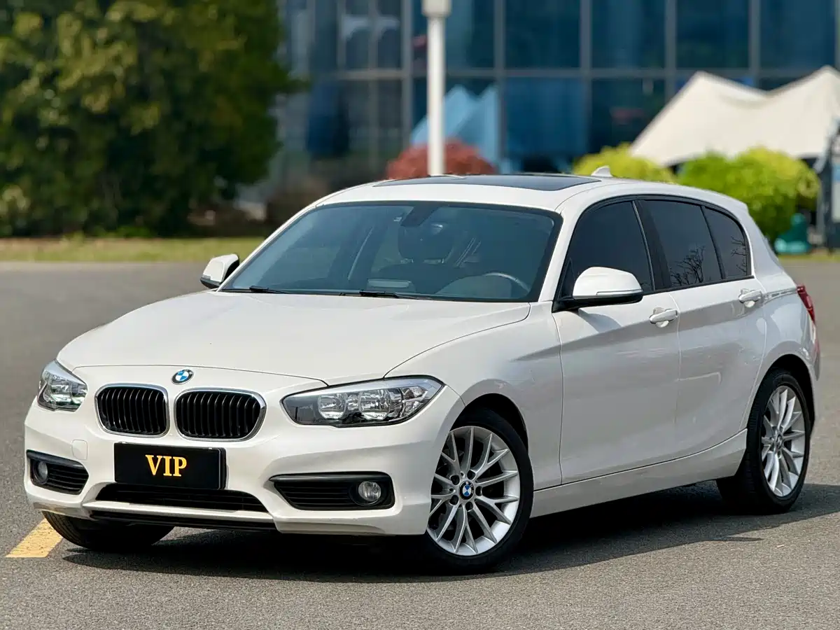 BMW 1 Series (Import) 2015 120i Leading