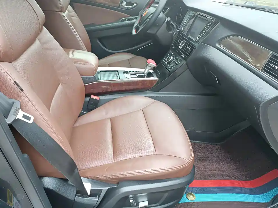Hongqi H7 2017 2015 3.0L Premium
