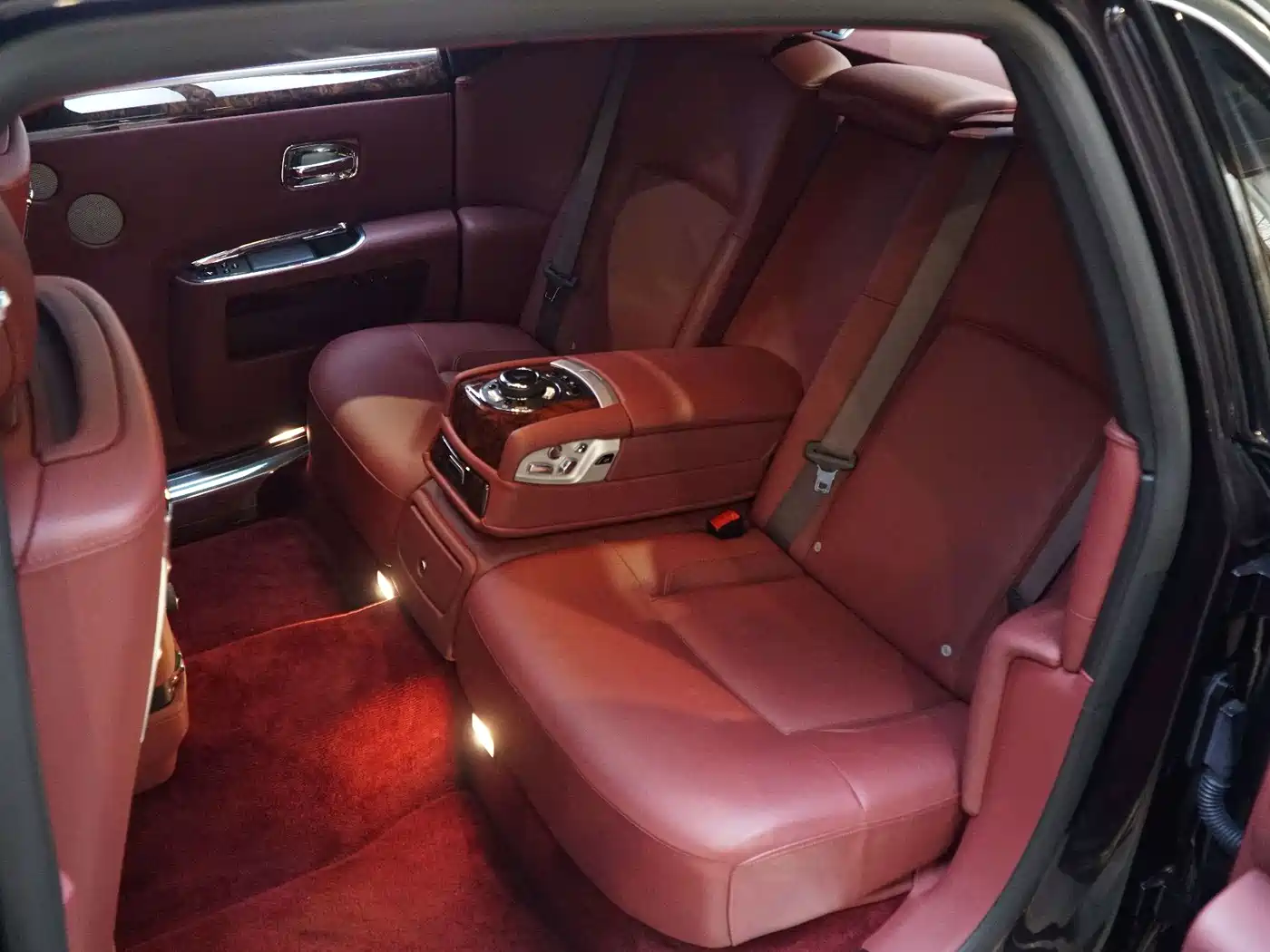 Rolls-Royce Ghost 2014 2014 6.6T Extended Edition