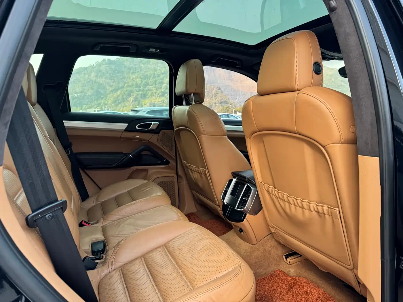 Porsche Cayenne 2012 Cayenne GTS 4.8L фото 24