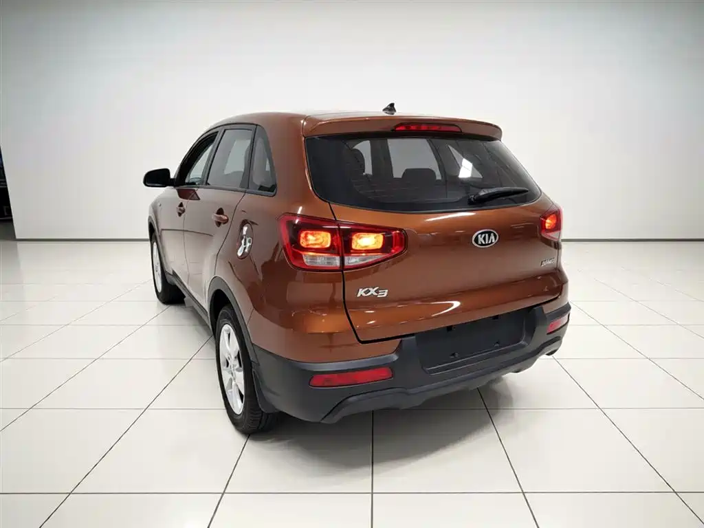 KIA KX3 PROUD RUN