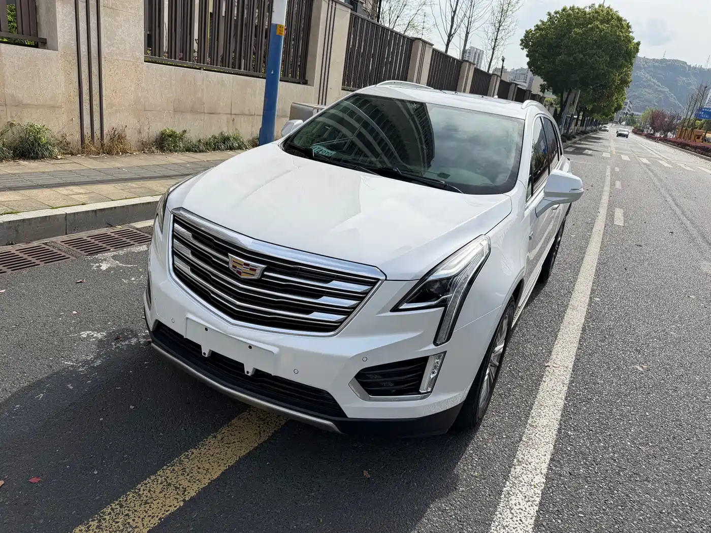 Cadillac XT5 2016 28T AWD Luxury Model фото 5