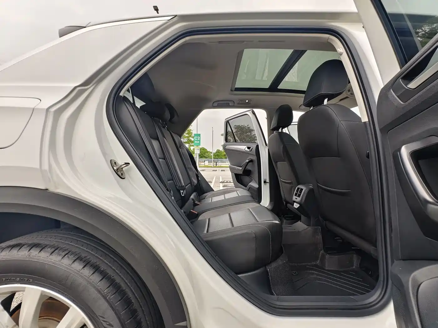 Volkswagen T-ROC 2022 280TSI DSG 2WD Elite PLUS фото 11