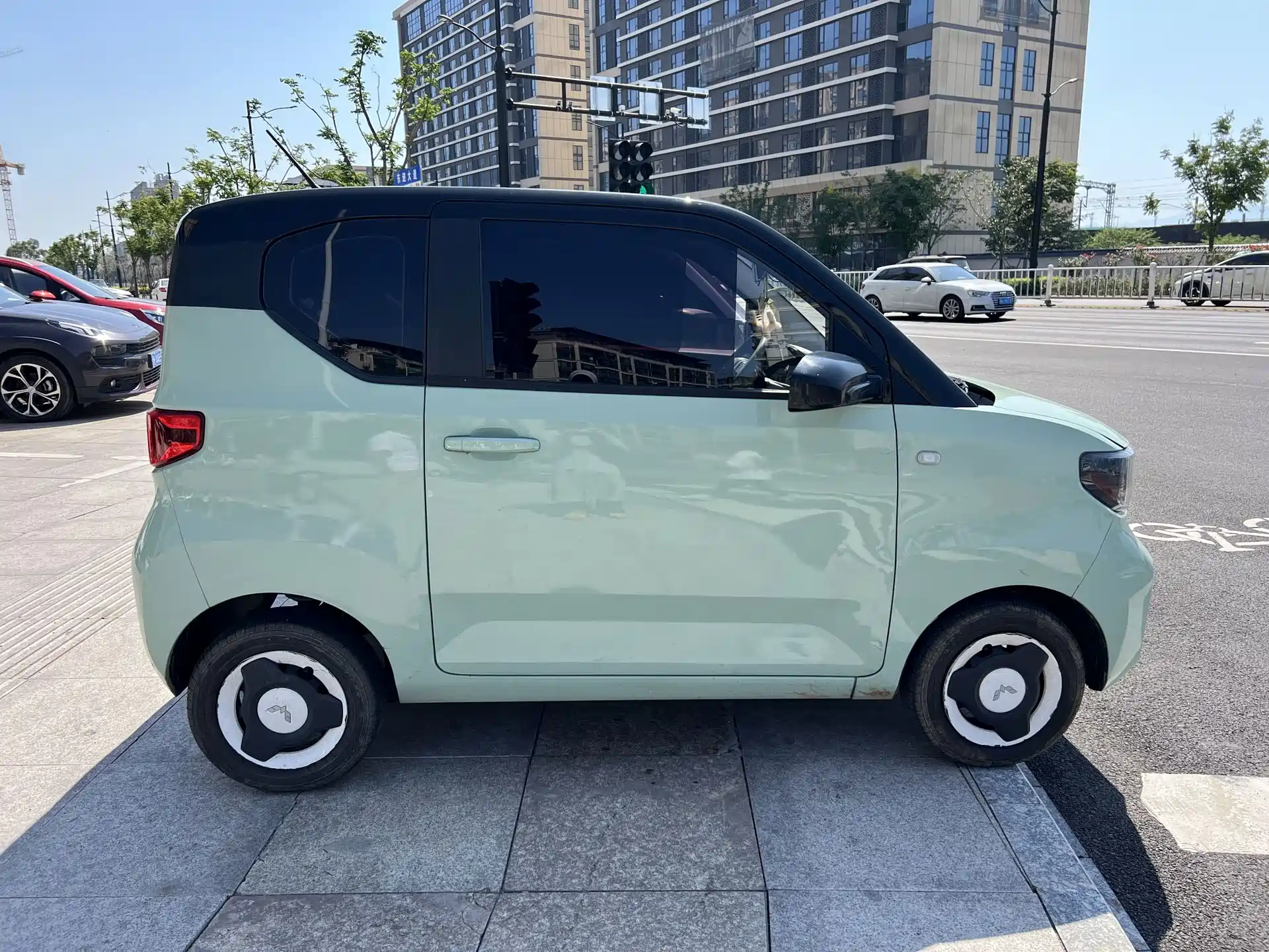 Фото 3 - Wuling Motors Hongguang MINIEV
