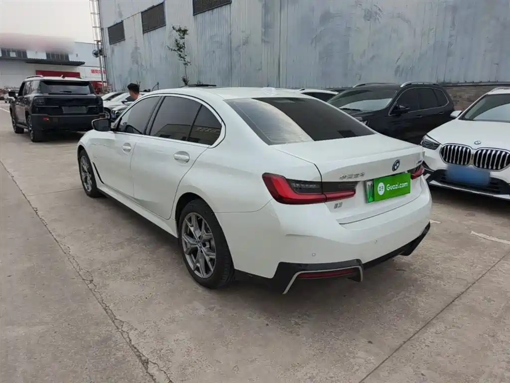 BMW i3 2024 eDrive 35 L фото 5