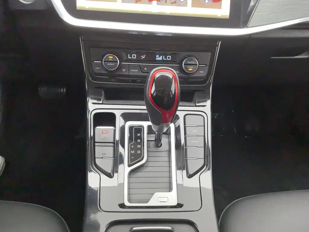 Geely Emgrand GS 2021 2020 1.4T CVT Elegance