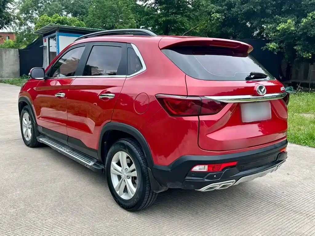BAIC Huansu S5 2019 2017 1.3T CVT Luxury