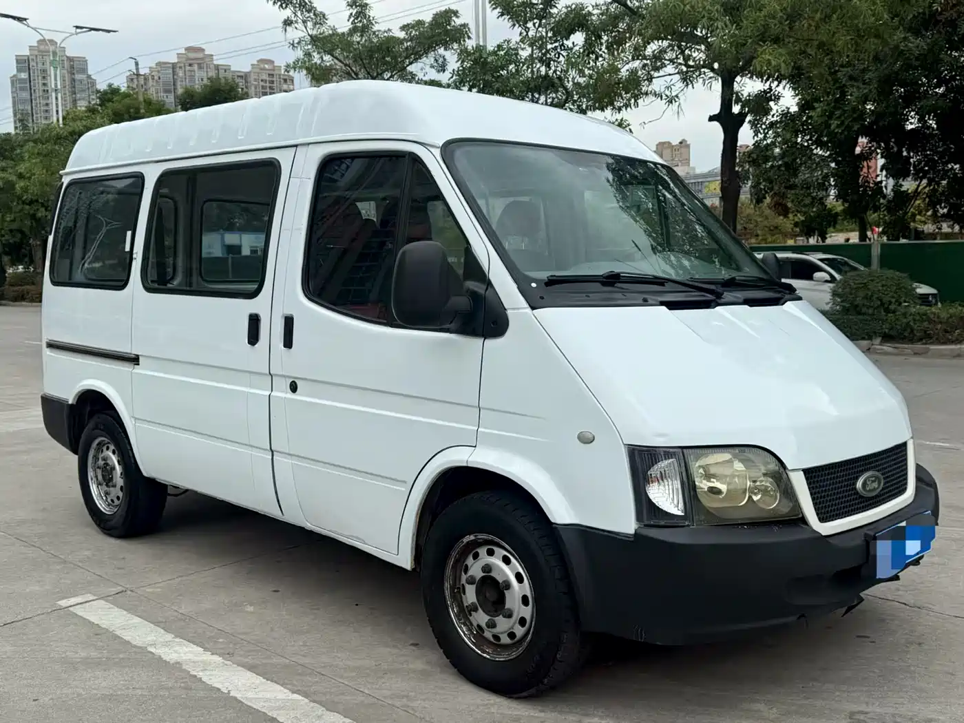 Ford Classic Transit 2016 2016 Model 2.8T Diesel Short Wheelbase 6-Seat Medium Roof Multi-Purpose Vehicle JX493ZLQ4