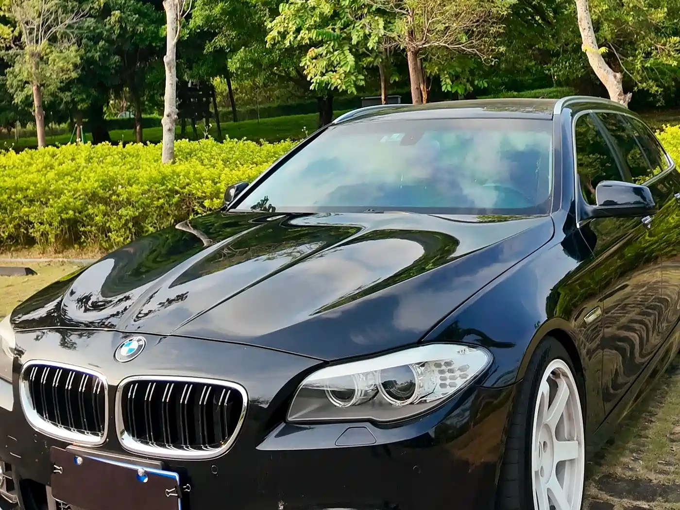 BMW 5 Series (Import) 2012 2012 530i Leading Touring Edition