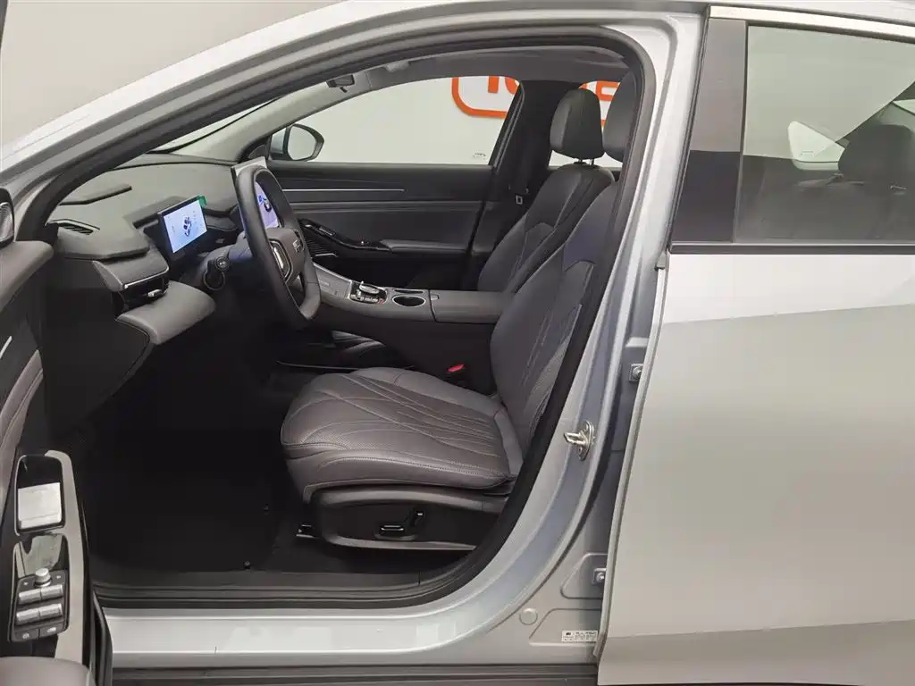 GEELY GALAXY GALAXY L6