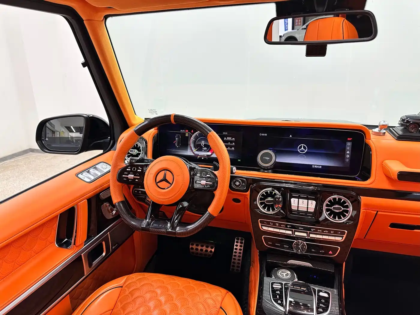 Photo 12 - Mercedes-Benz G-Class AMG