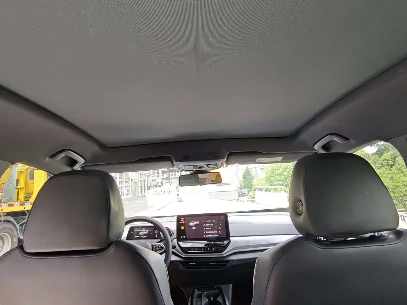 Photo 15 - Volkswagen ID.4 CROZZ