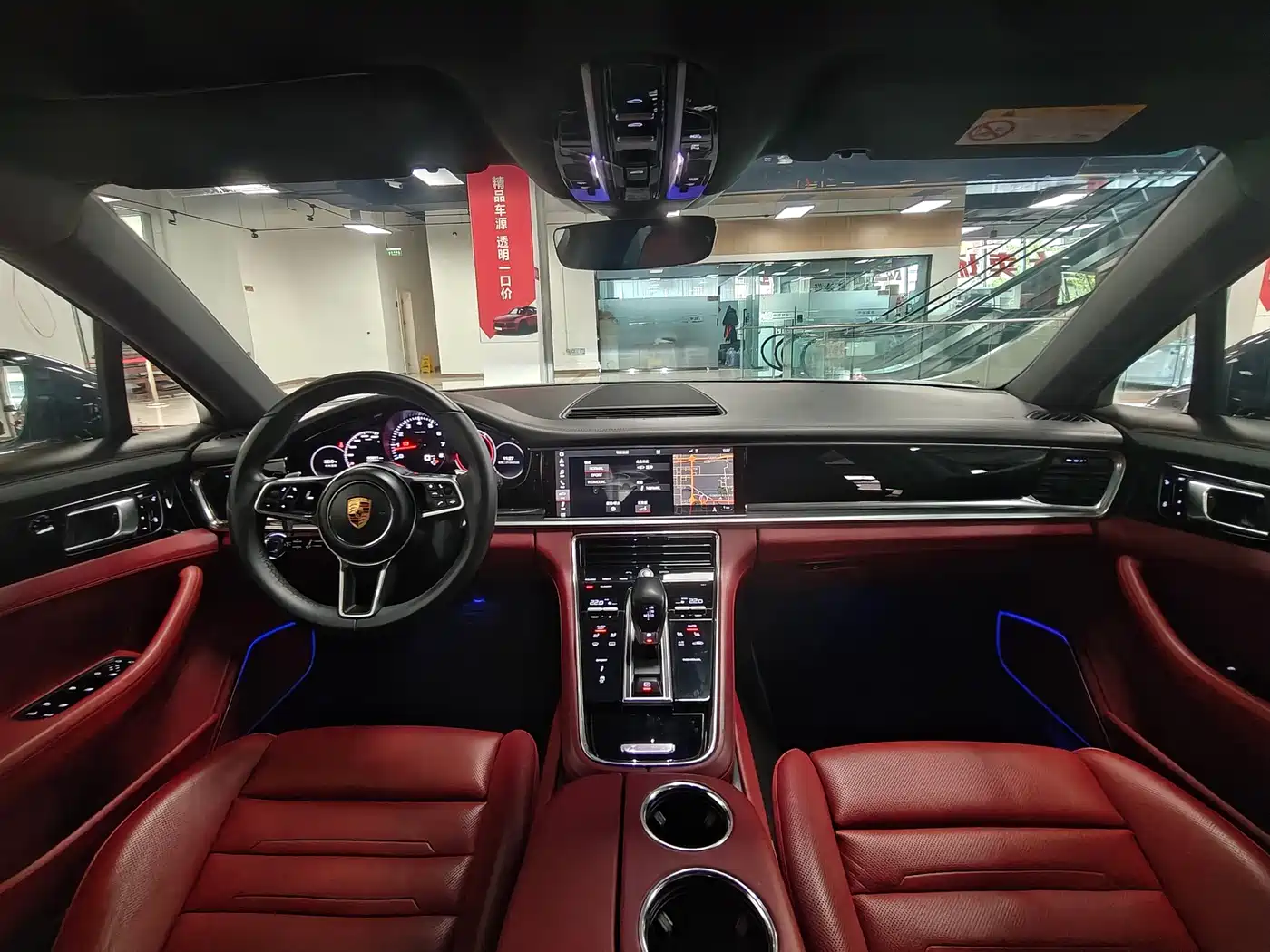 Porsche Panamera 2017 Panamera 4 Executive Long Wheelbase 3.0T фото 18