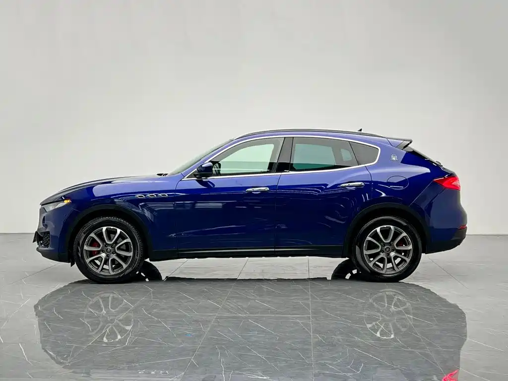 صورة 3 - Maserati Levante