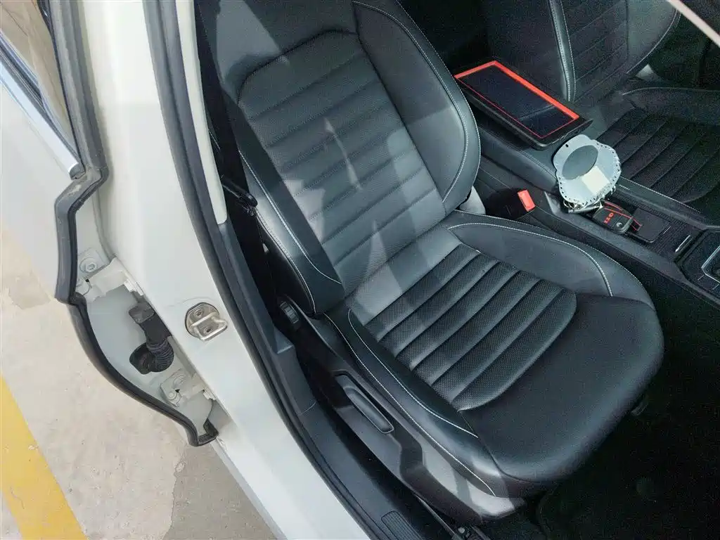 Volkswagen Lamando 2021 280TSI DSG Comfort Edition фото 25