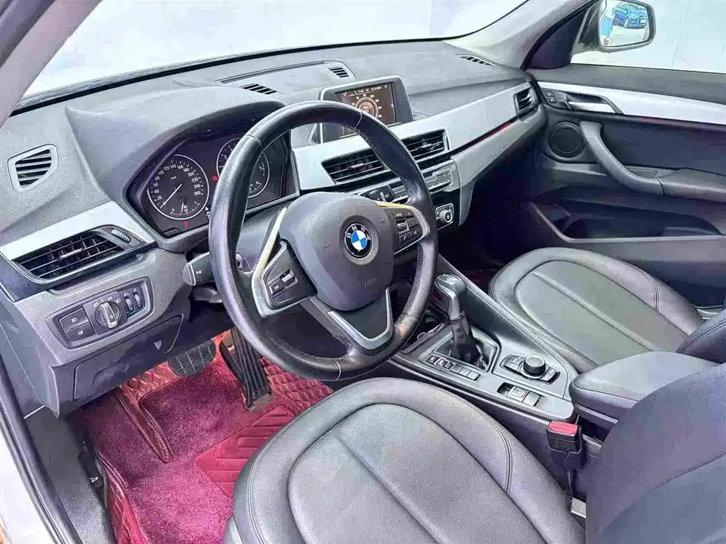 BMW X1 2016 sDrive18Li Fashion Model фото 7
