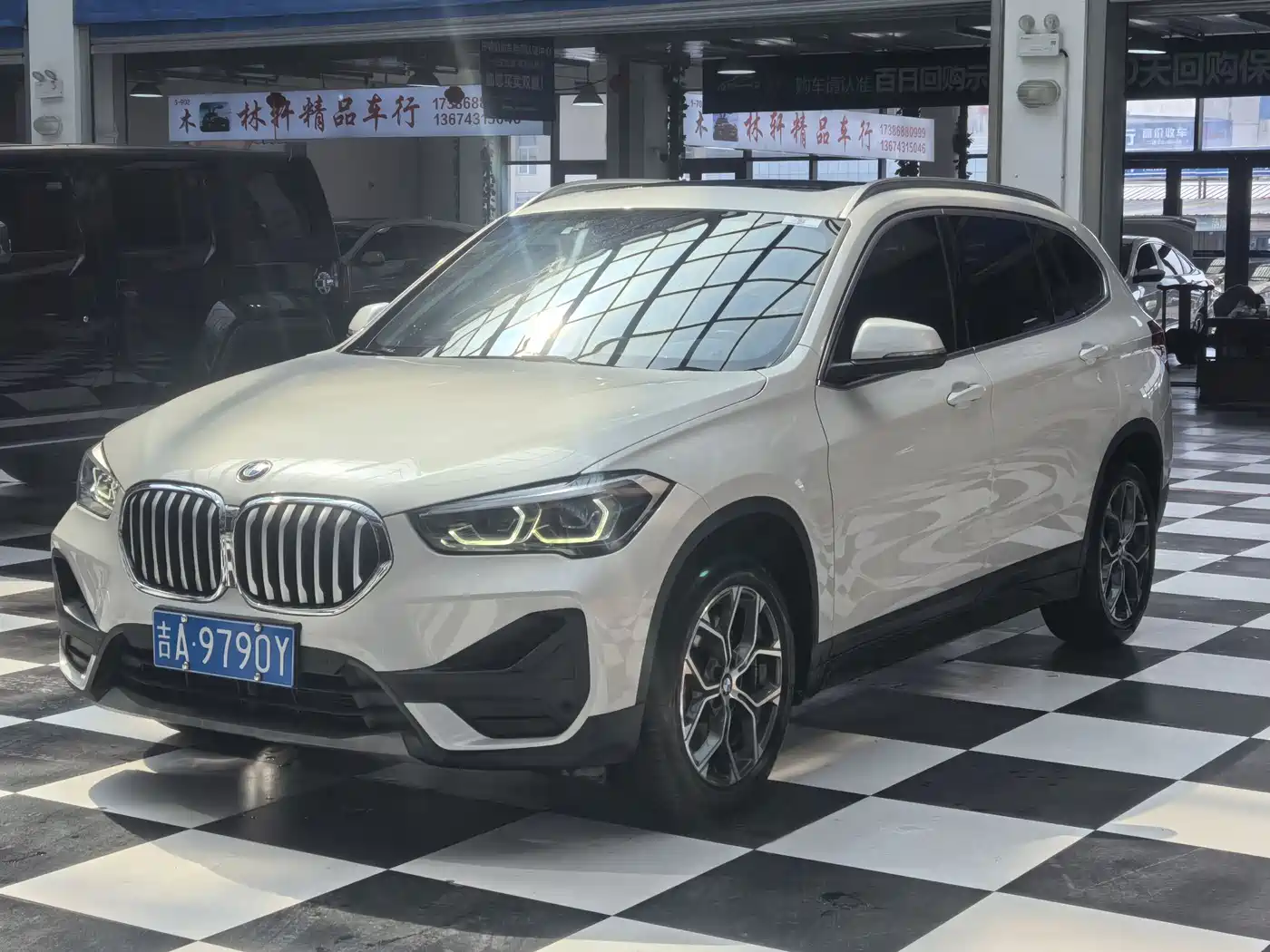BMW X1