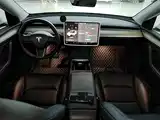 Фото 10 - Tesla Model Y