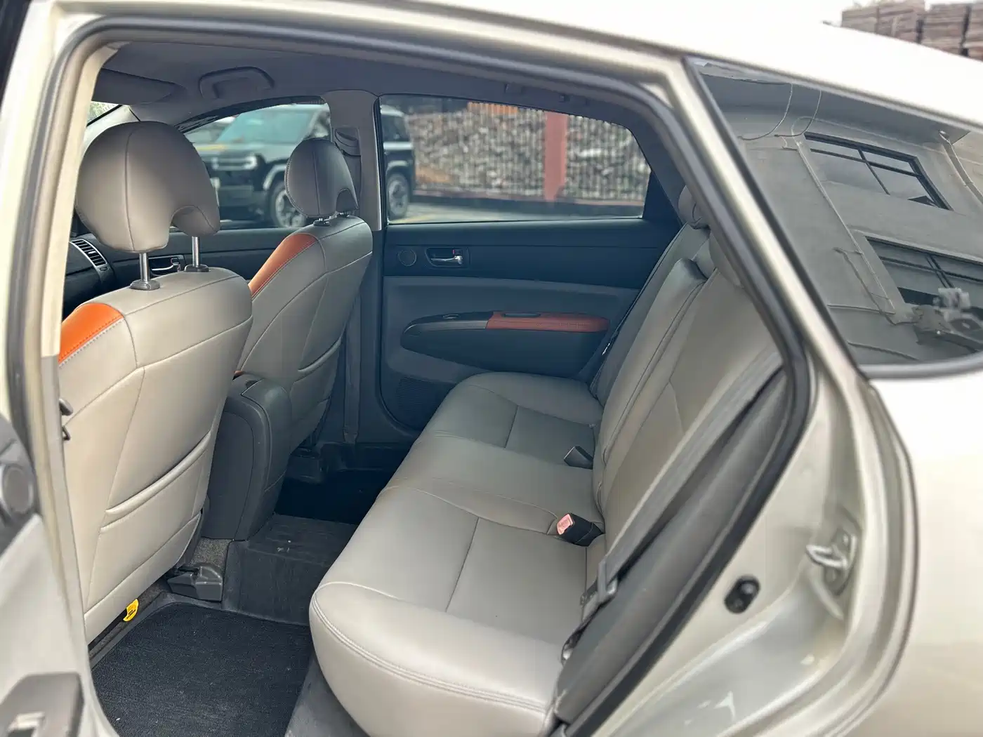 Toyota Prius 2007 2006 1.5L Leather Navigation Edition
