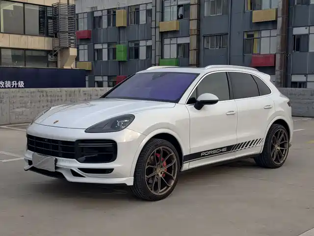 PORSCHE CAYENNE