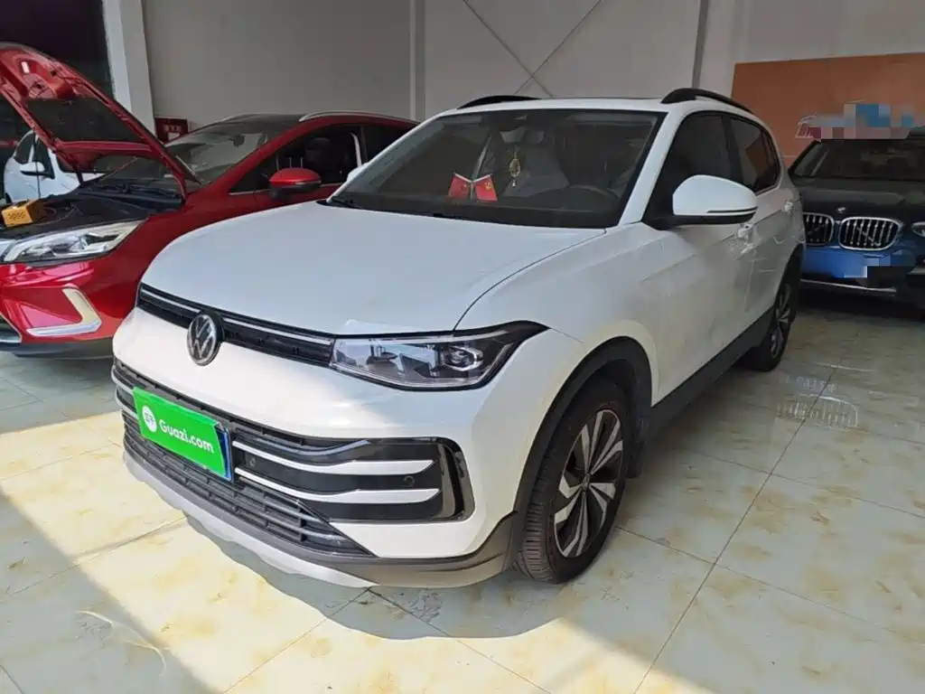 Volkswagen Tharu, миниатюра 2