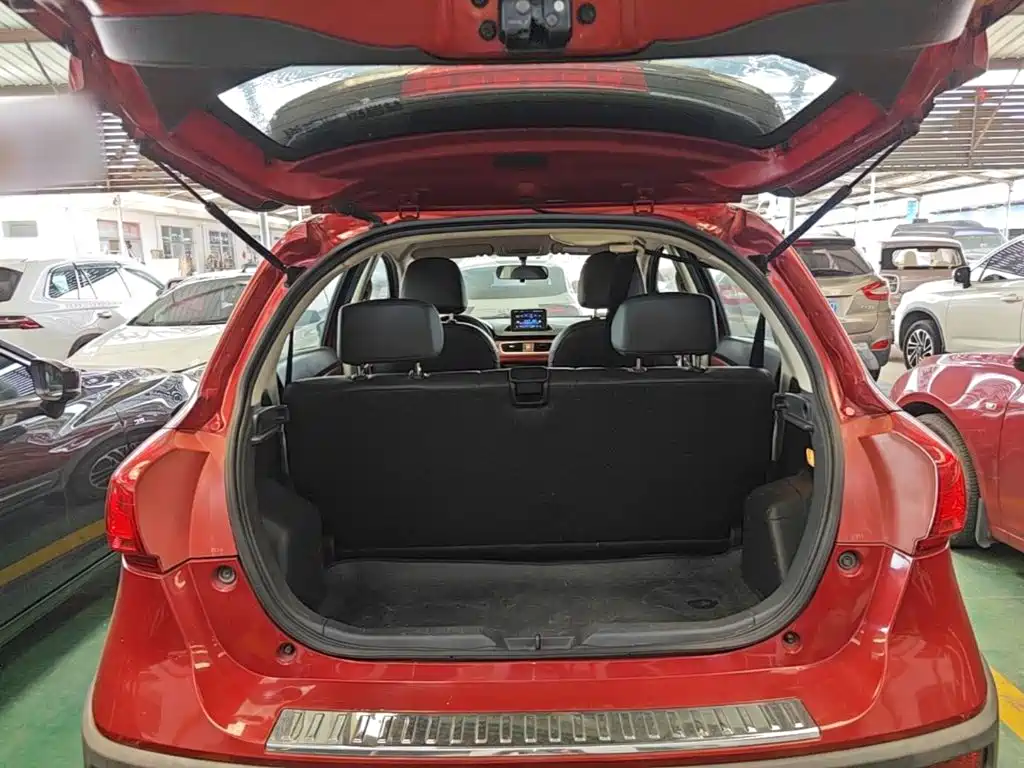 Haval H1 2015 2015 1.5L AMT Luxury