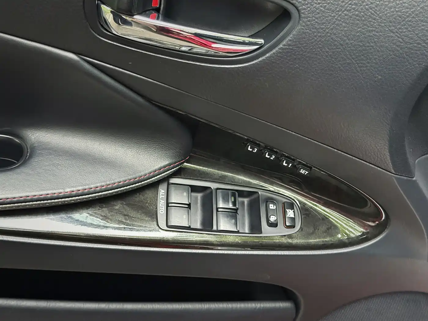Lexus GS 2010 300 фото 24