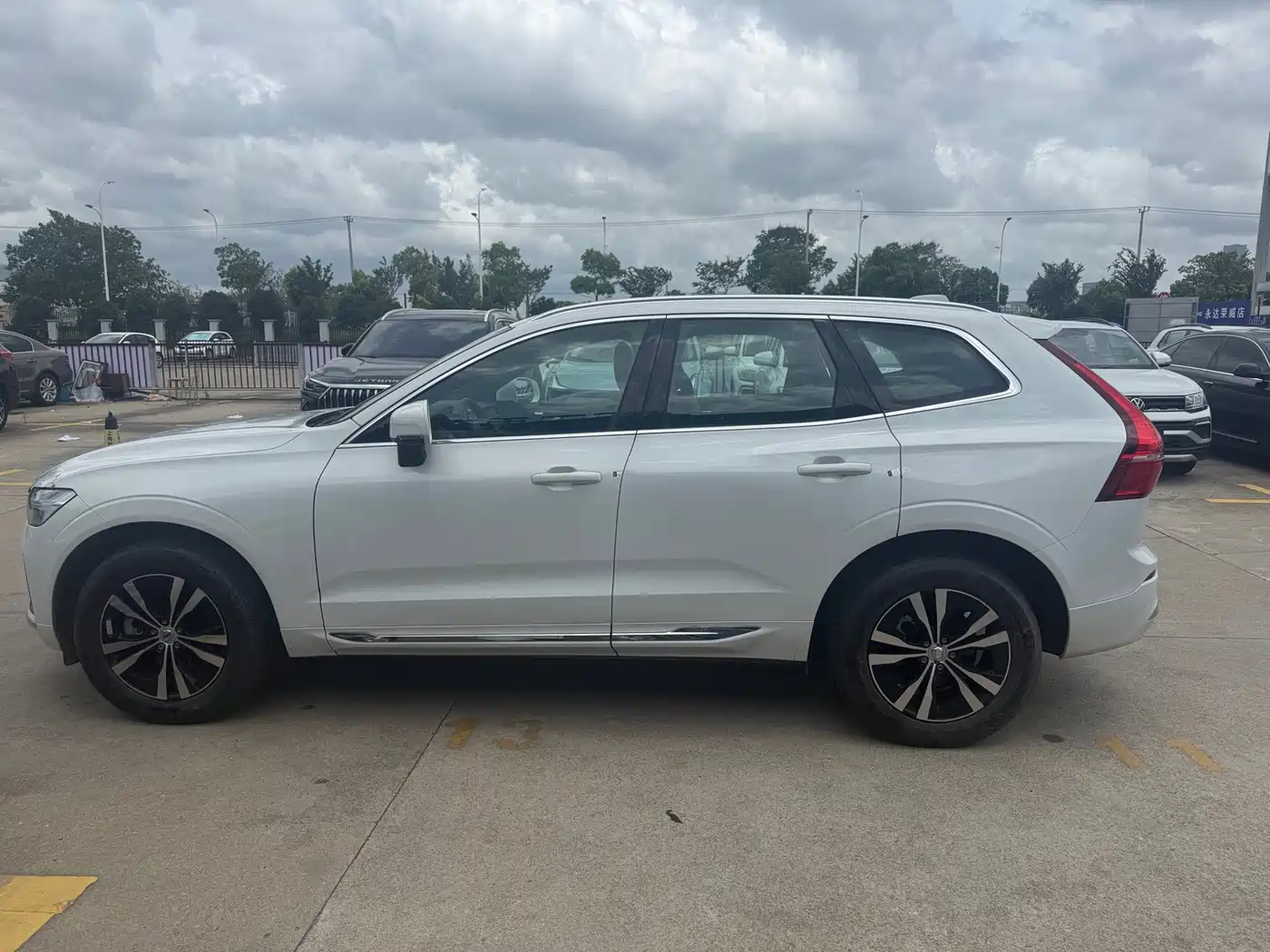Volvo XC60 2024 2024 B5 AWD Zhiyi Luxury Edition