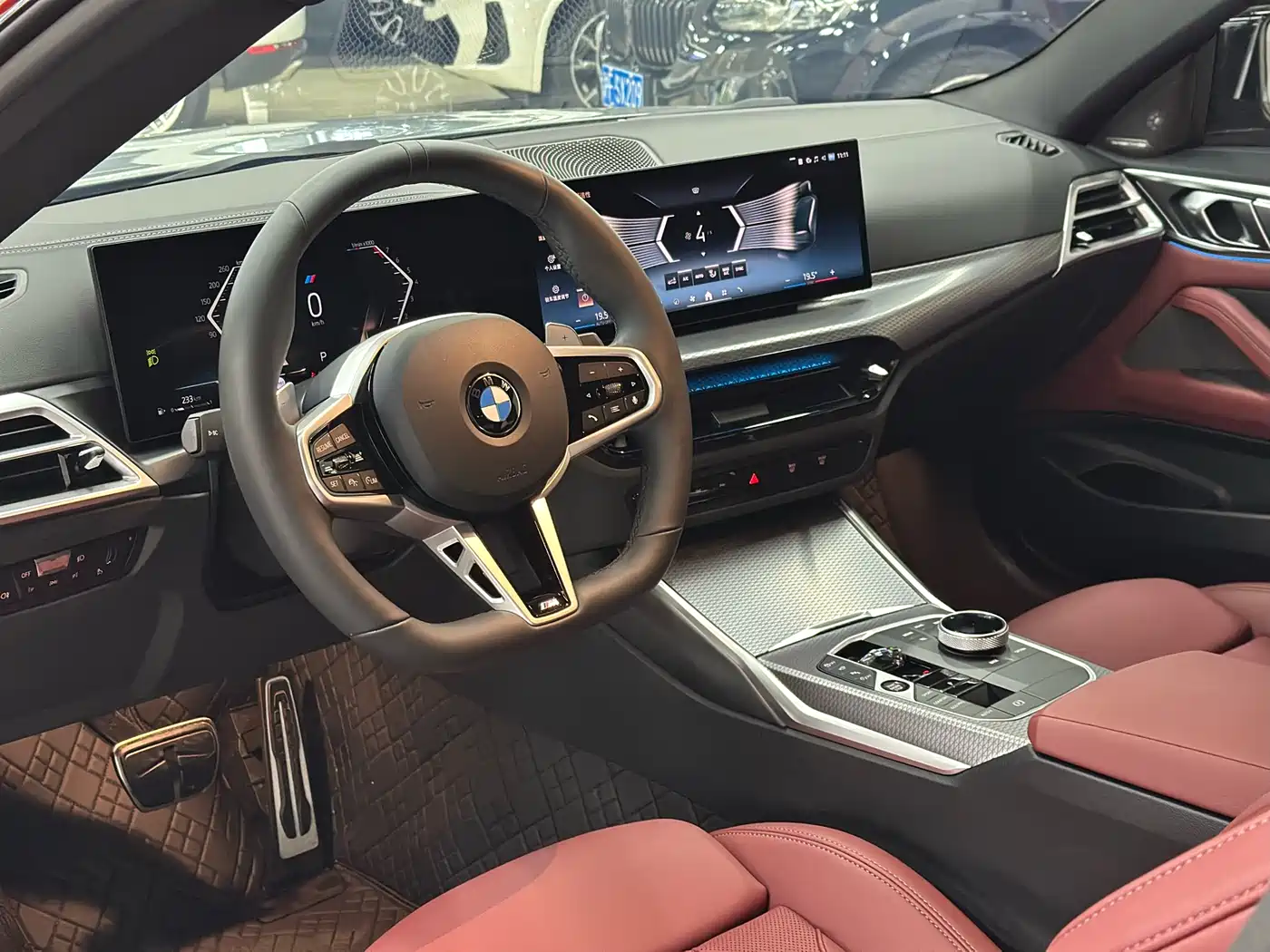 BMW 4 Series 2024 430i M Sport Shadow Edition фото 15