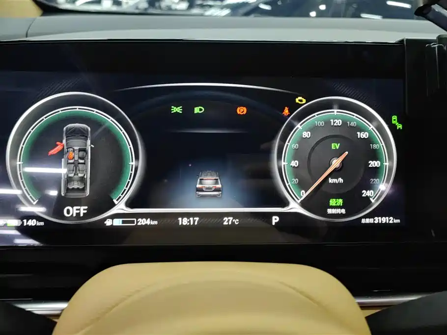 Voyah Auto Voyah Dreamer 2024 PHEV Extended Range Flagship Edition фото 14
