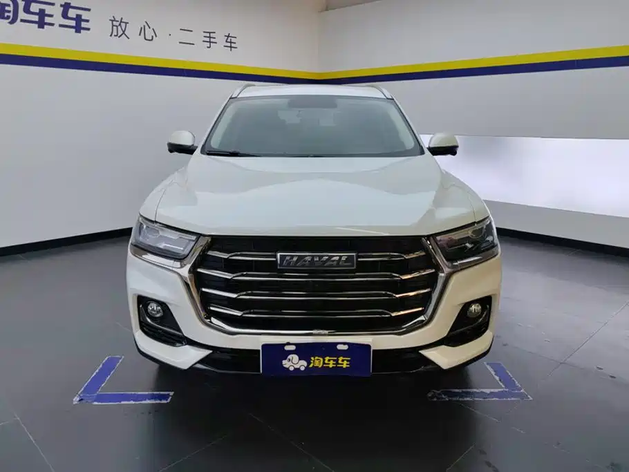 Photo 2 - Haval H6