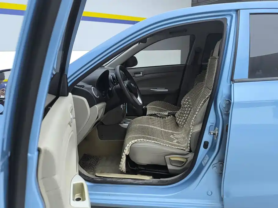Changan Yuexiang V3 2015 2012 1.3L Manual Comfort (China V)