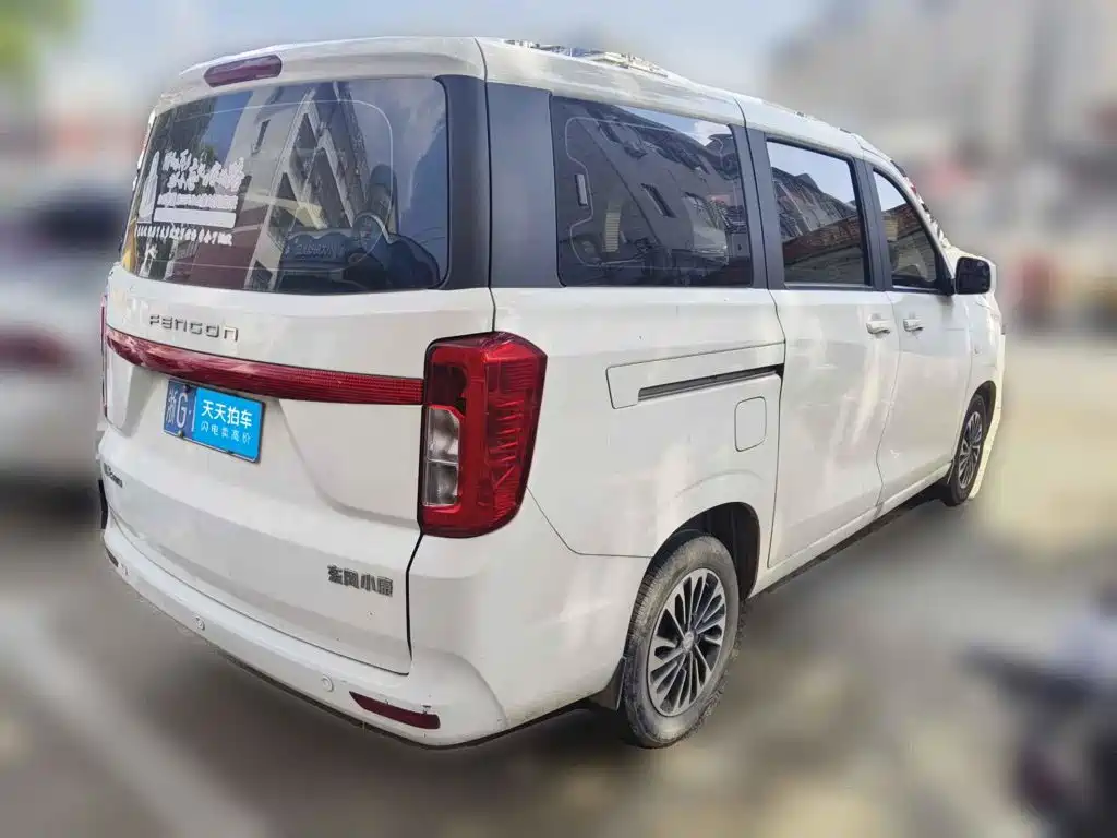 Dongfeng Fengguang Fengguang 380 2023 2022 1.5L Comfort Bus (Leaf Spring) 5-Seater