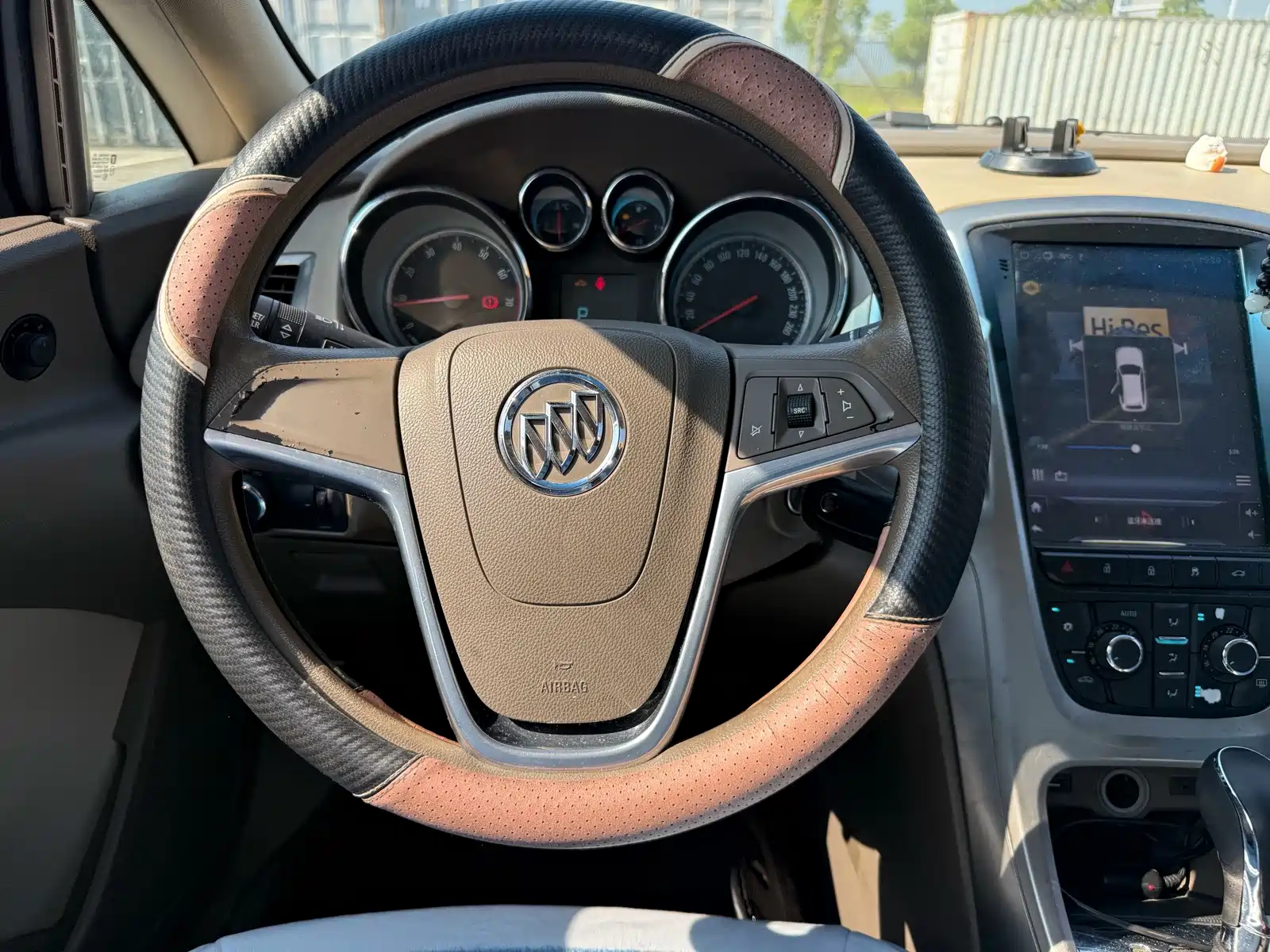 Фото 10 - Buick Excelle