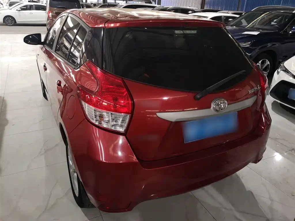 Toyota YARiS L Zhi Xuan 2014 1.5G Manual Dynamic Edition фото 23
