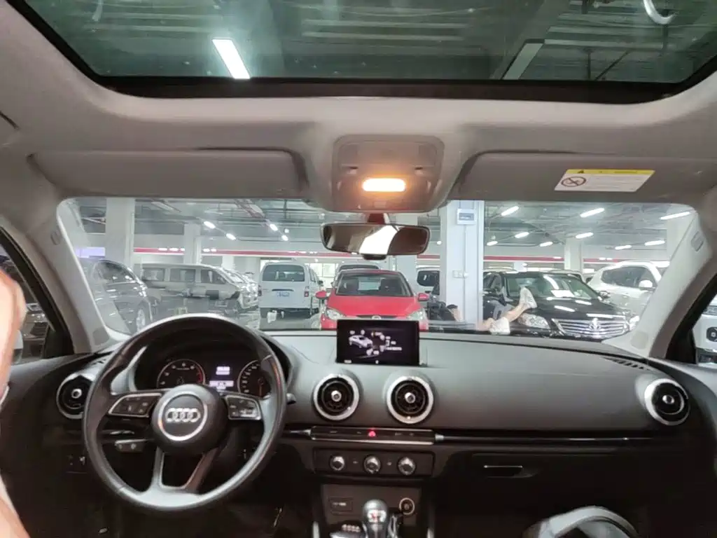 AUDI A3