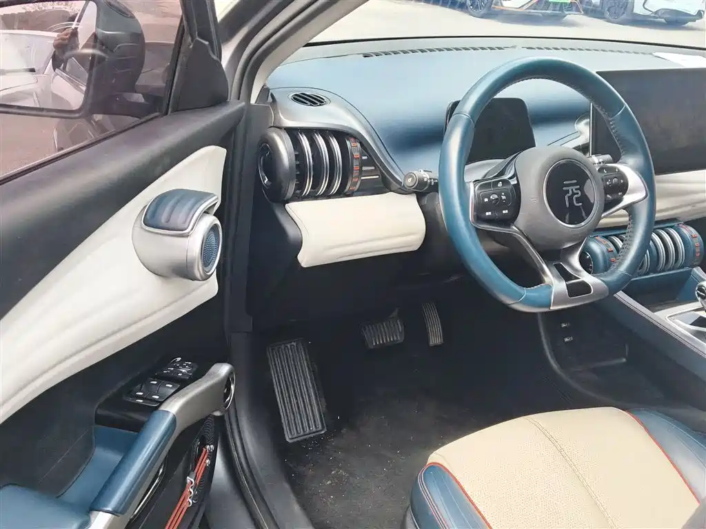 BYD Yuan PLUS 2022 510KM Premium фото 16