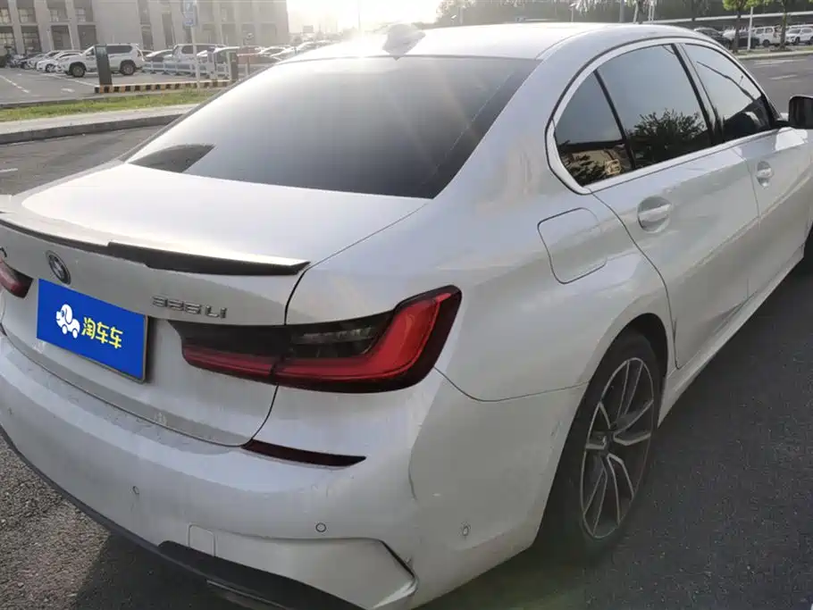 BMW 3 Series 2020 Facelift 325Li Launch Edition фото 3