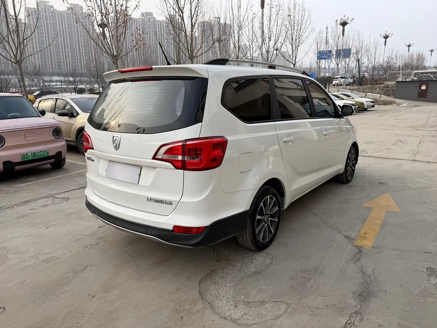 BAOJUN 730