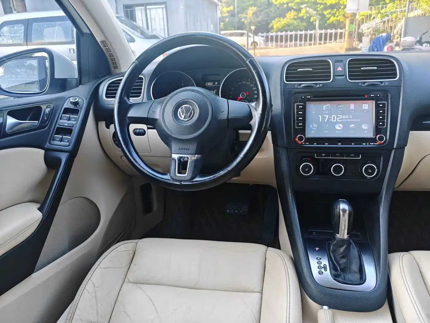 Volkswagen Golf 2013 2012 1.4TSI Automatic Luxury
