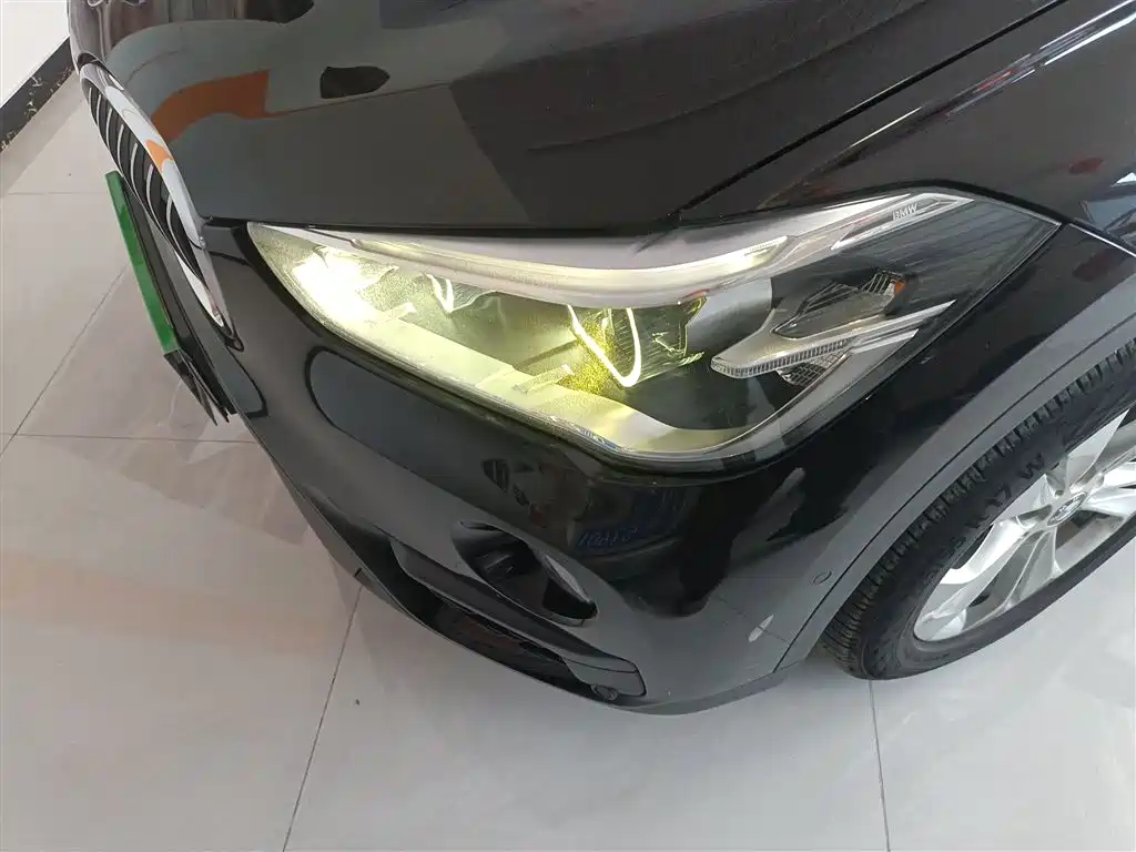 BMW X1 2016 sDrive18Li Premium Model фото 23
